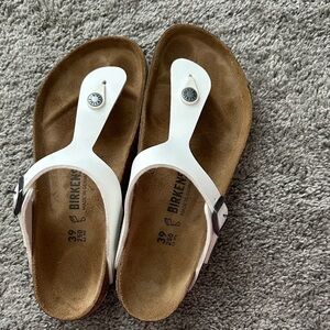 Birkenstock White Gizeh Style Thong Sandals for Women 39.EUC